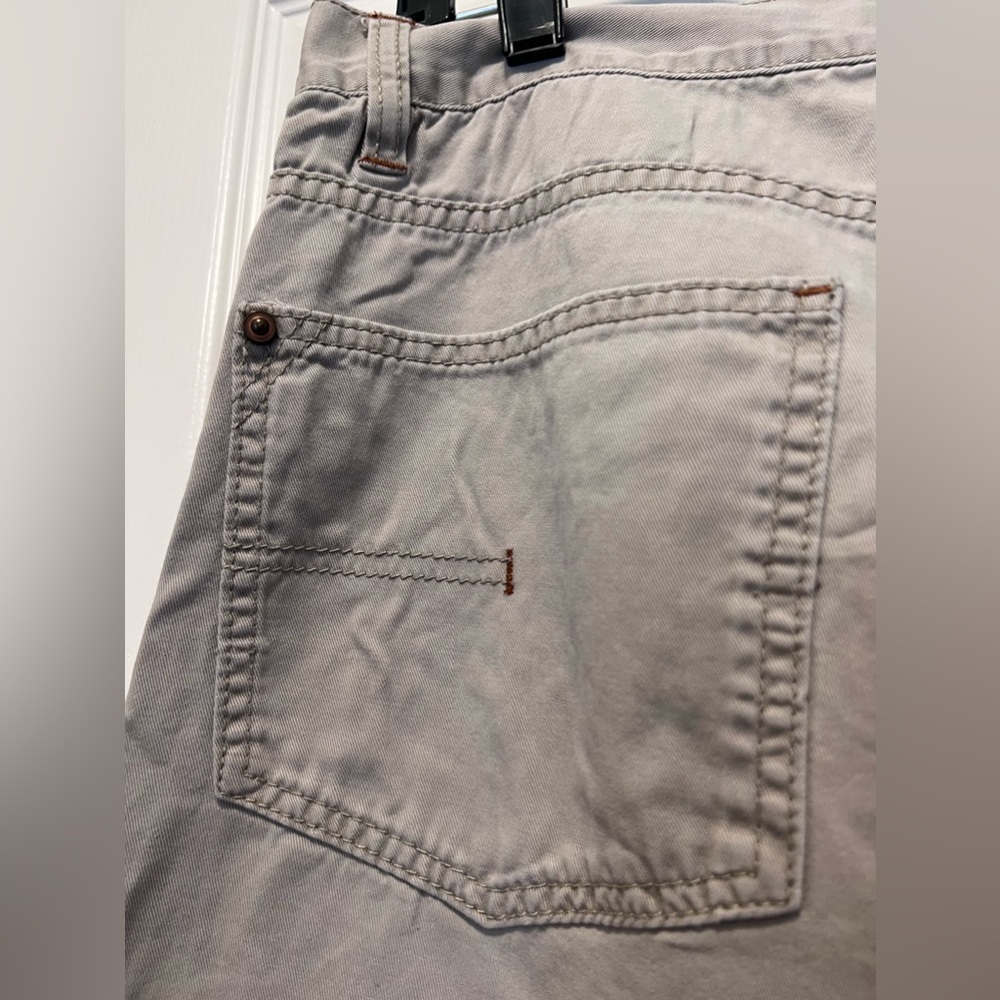 Calvin Klein Jeans - Picture 3 of 10